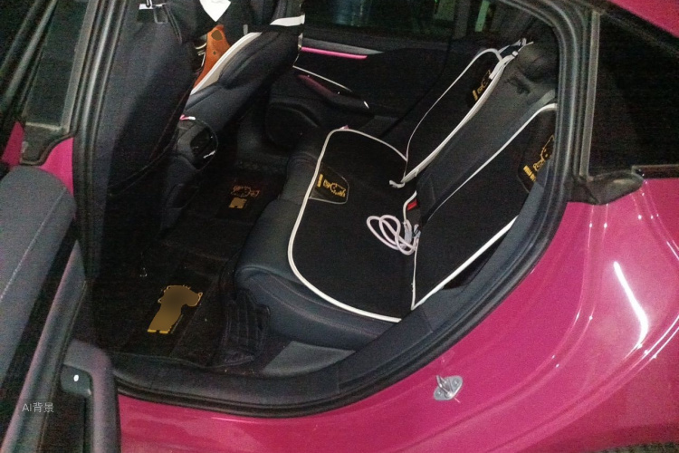 MI SU7 2025 car image #19