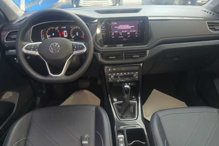 Volkswagen Tharu 2025 #10 Volkswagen Tharu 2025 صورة سيارة #10