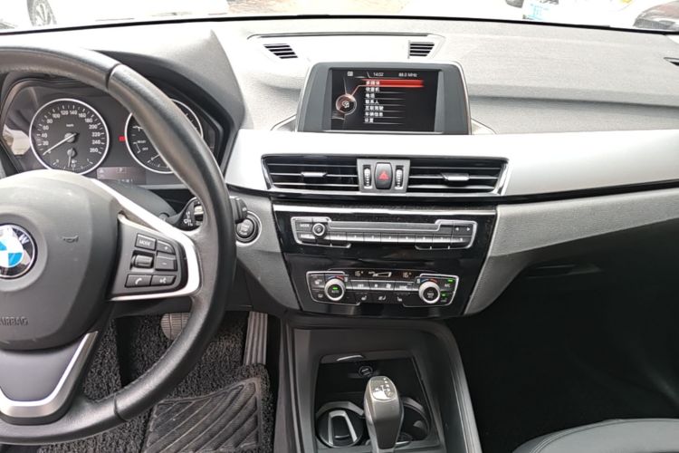 BMW X1 2016 car image #13