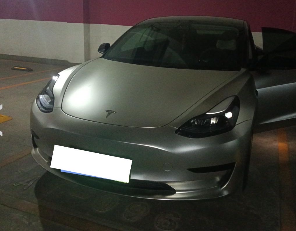 Tesla Model 3 2022 car image 