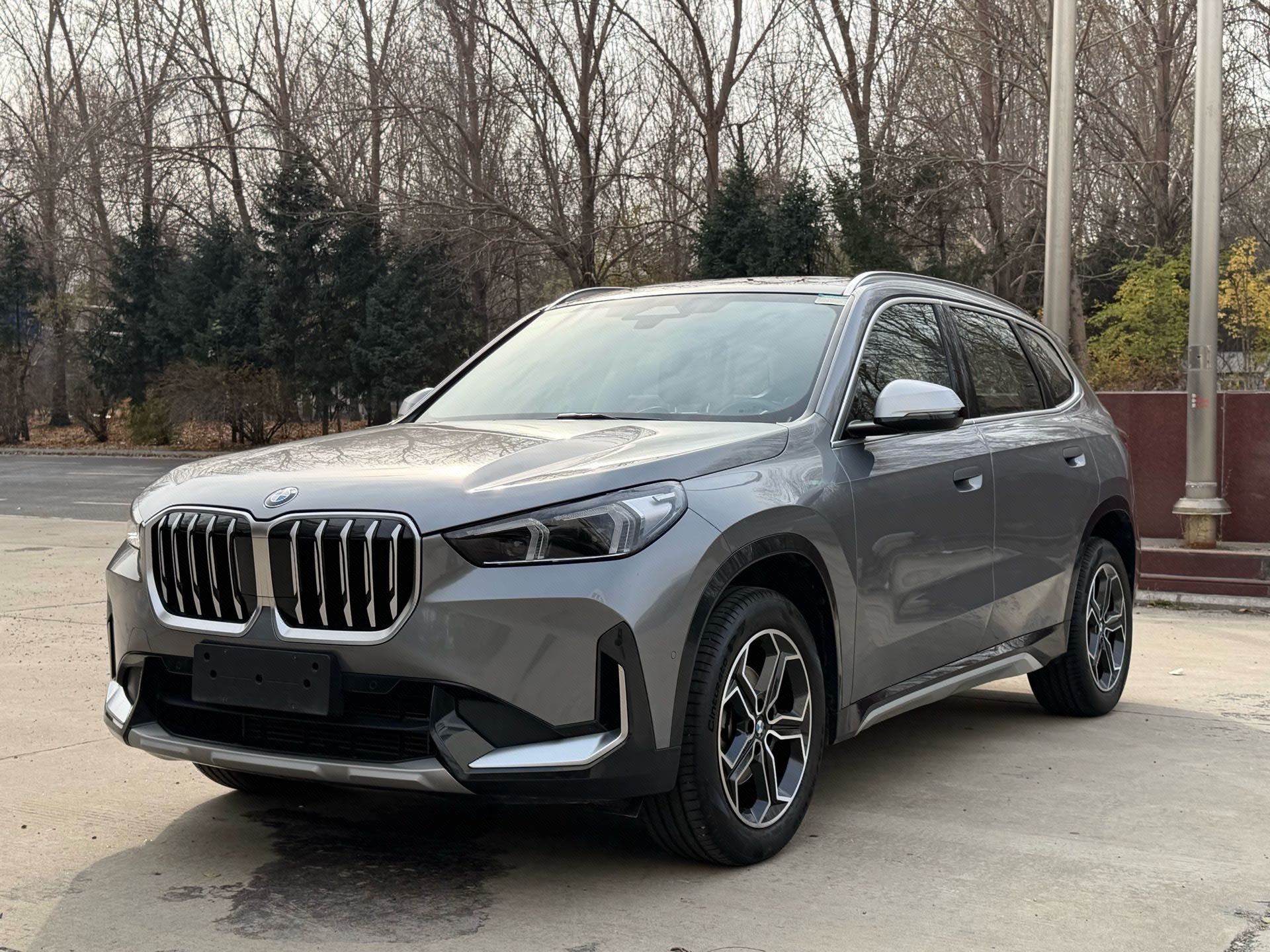 BMW X1 2024 car image 
