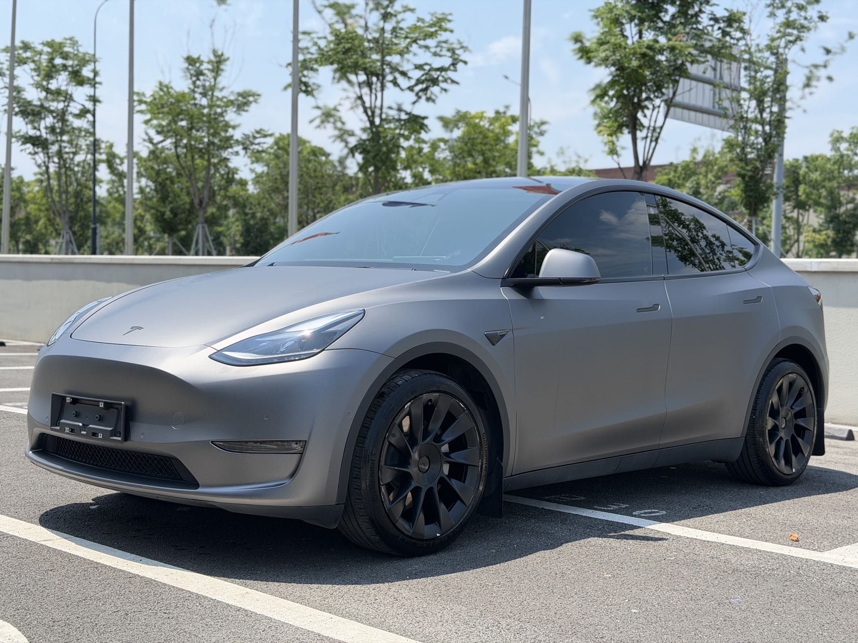 Tesla Model Y 2022 Tesla Model Y 2022 car image