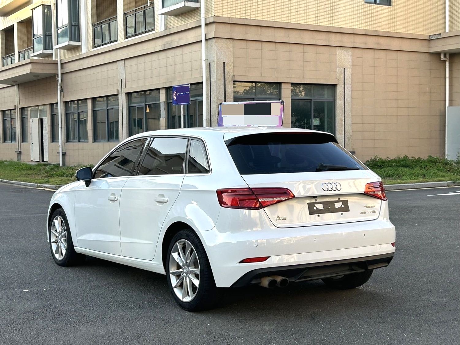 2017 image de voiture #8