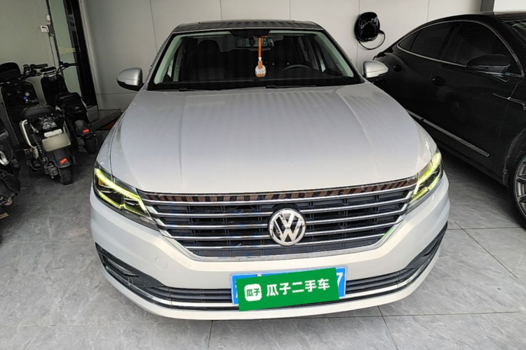 Volkswagen Lavida 2019 car image #3