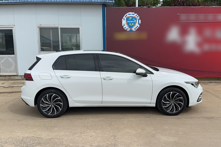 Volkswagen Golf 2021 #7 Volkswagen Golf 2021 car image #7