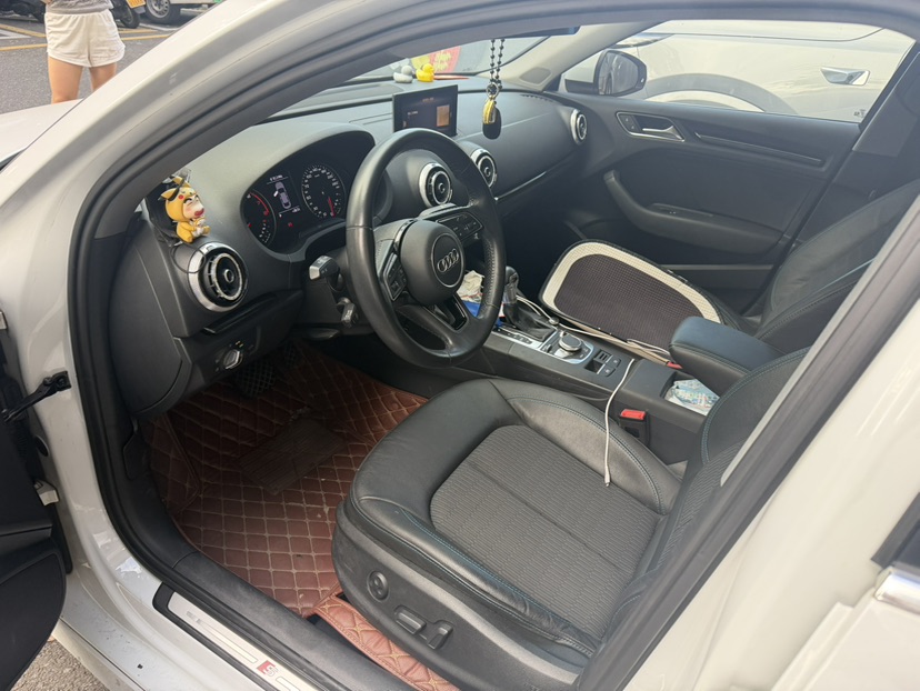 Audi A3 2018 imagen de coche #2