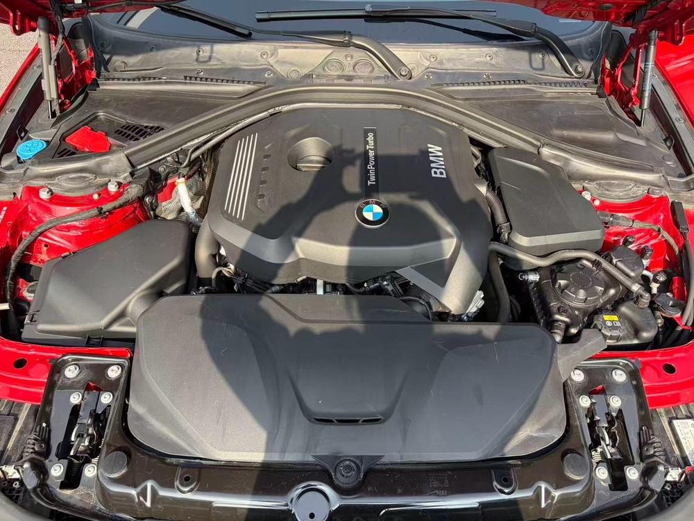 BMW 3 Series 2017 #6 BMW 3 Series 2017 car image #6