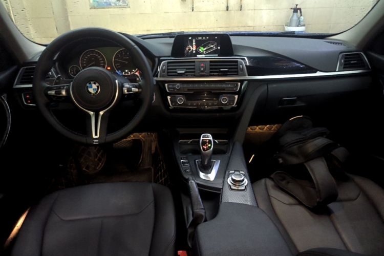 BMW 3 Series 2017 #10 BMW 3 Series 2017 car image #10
