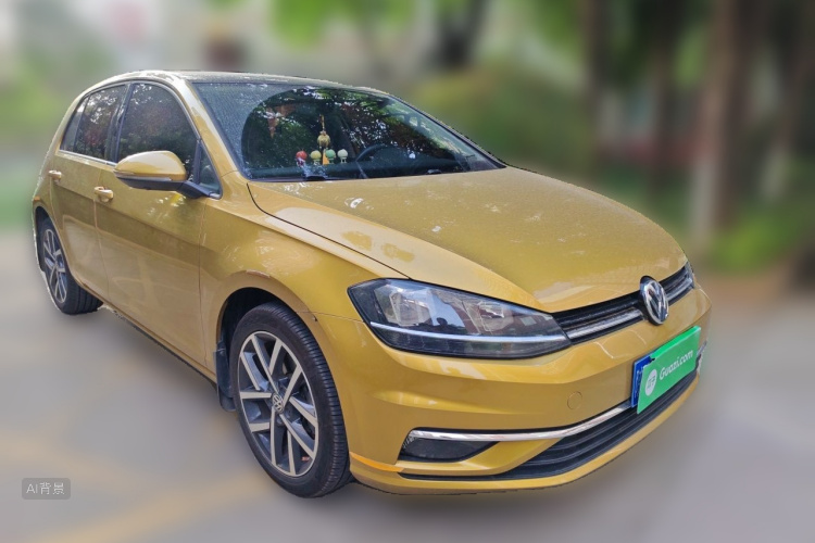 Volkswagen Golf 2018 car image #4