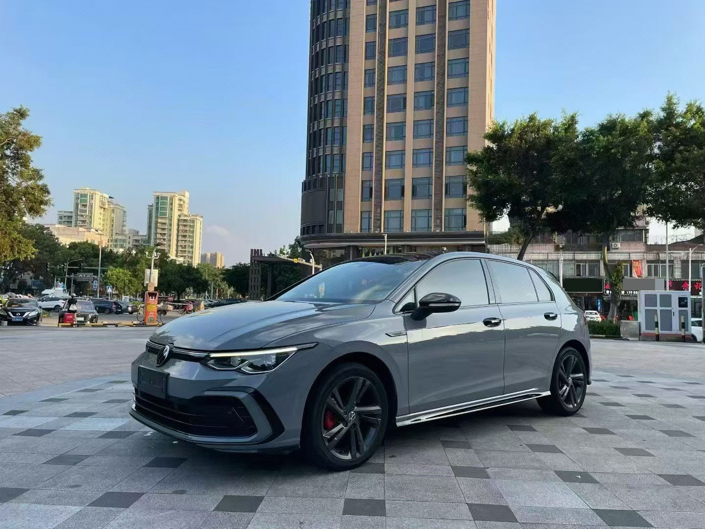 Volkswagen Golf 2022 car image 