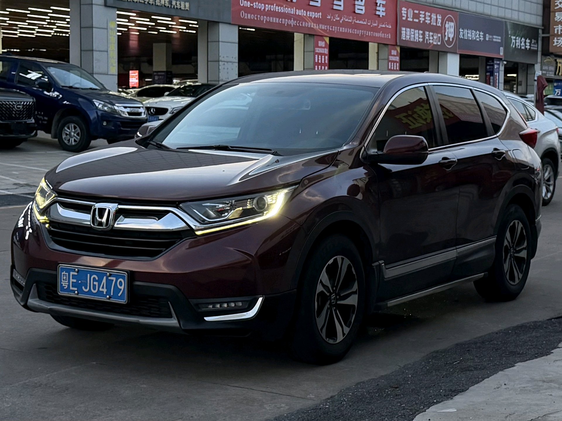 Honda CR-V 2017 Honda CR-V 2017 car image
