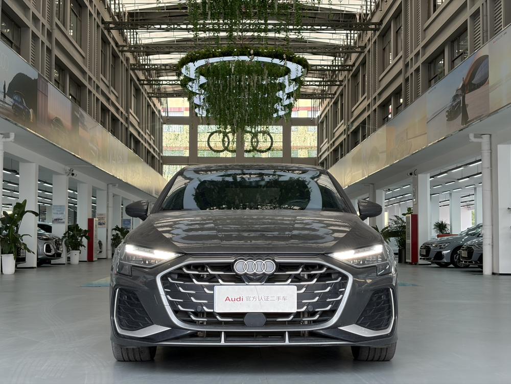 Audi A3 2025 #2 Audi A3 2025 صورة سيارة #2