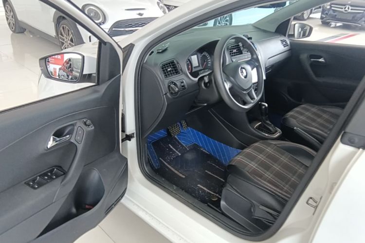 Volkswagen Polo 2018 #16 Volkswagen Polo 2018 car image #16