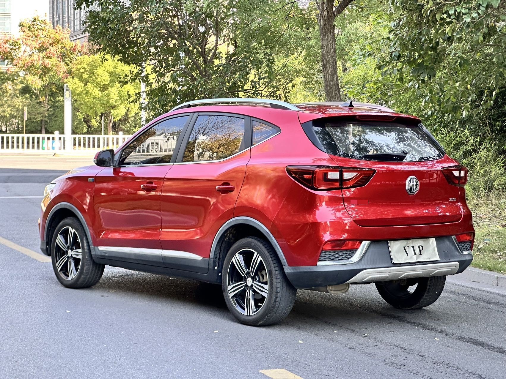 MG ZS 2017 #8 MG ZS 2017 car image #8