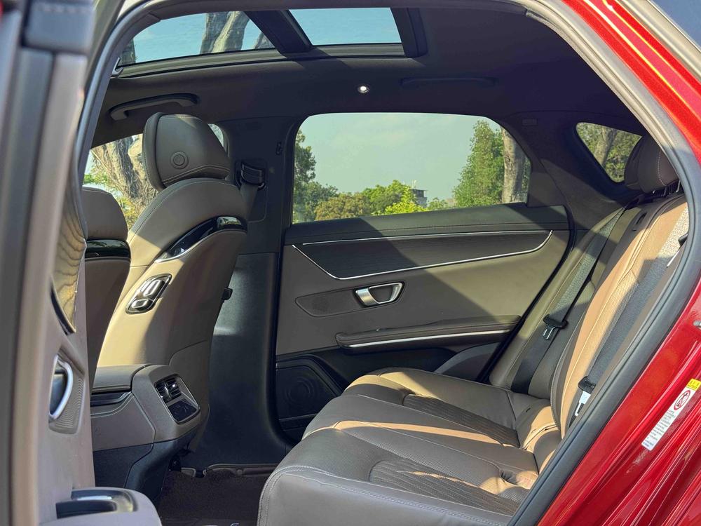 BYD Han 2021 car image #21