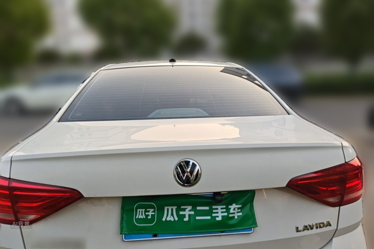 Volkswagen Lavida 2017 car image #6