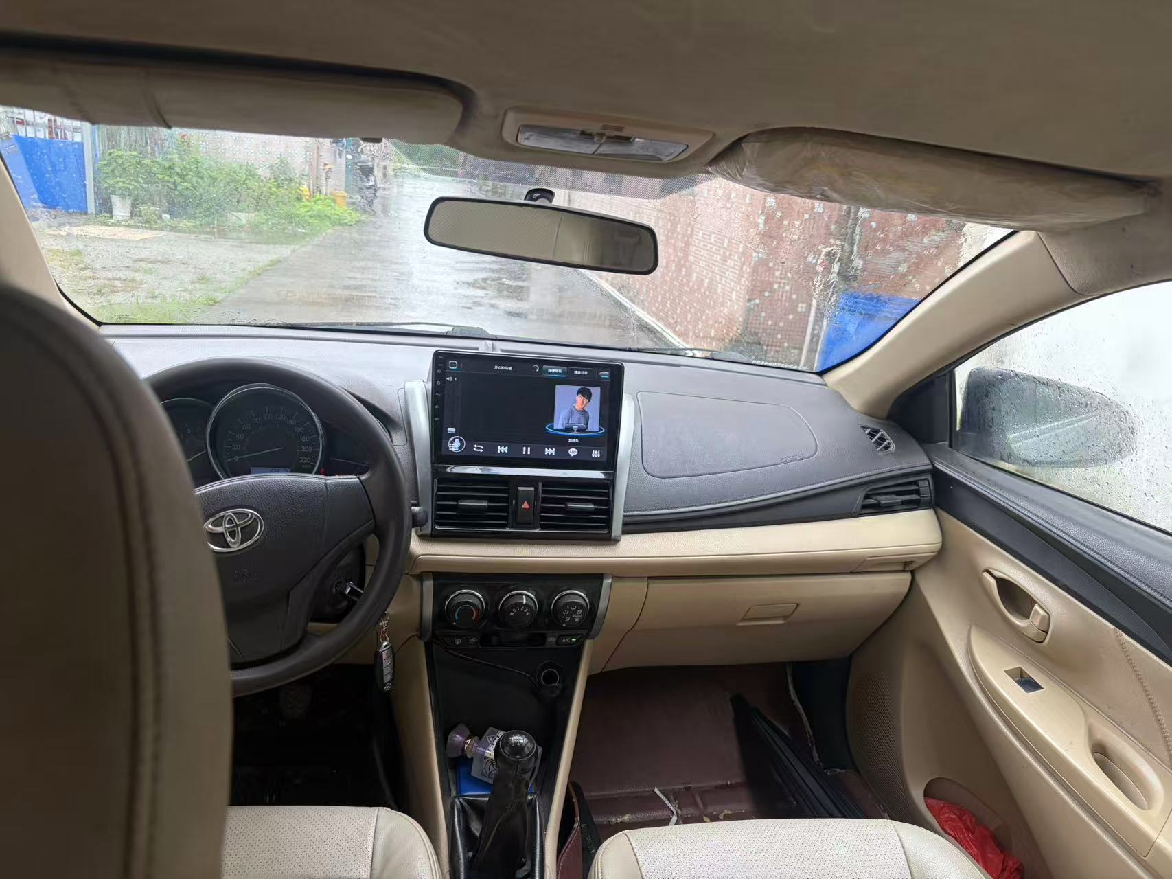 Toyota Vios 2015 car image #2
