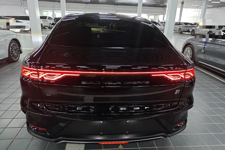 BYD Han 2023 #4 BYD Han 2023 car image #4