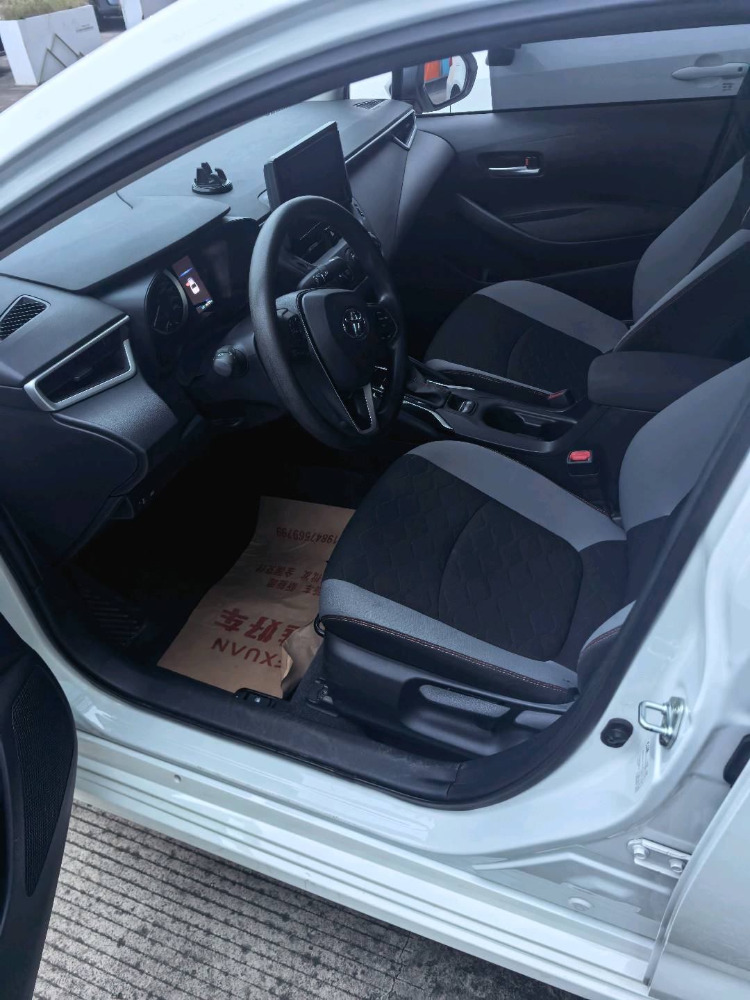 Toyota Corolla 2024 #5 Toyota Corolla 2024 immagine di auto #5