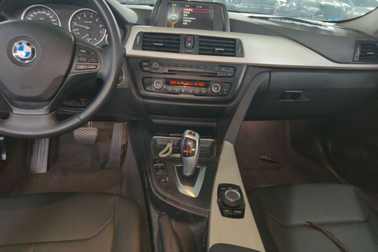 BMW 3 Series 2014 #13 BMW 3 Series 2014 car image #13