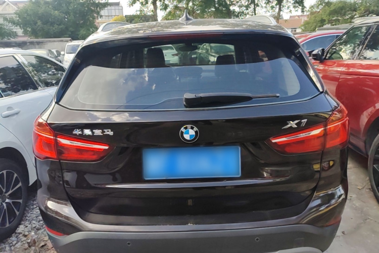 BMW X1 2018 #6 BMW X1 2018 car image #6