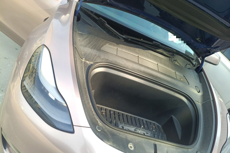 Tesla Model Y 2022 #23 Tesla Model Y 2022 صورة سيارة #23
