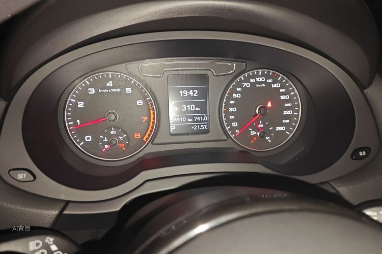 Audi Q3 2017 #14 Audi Q3 2017 car image #14