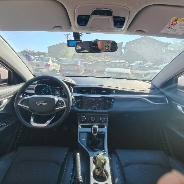 GEELY Emgrand 2020 car image #5