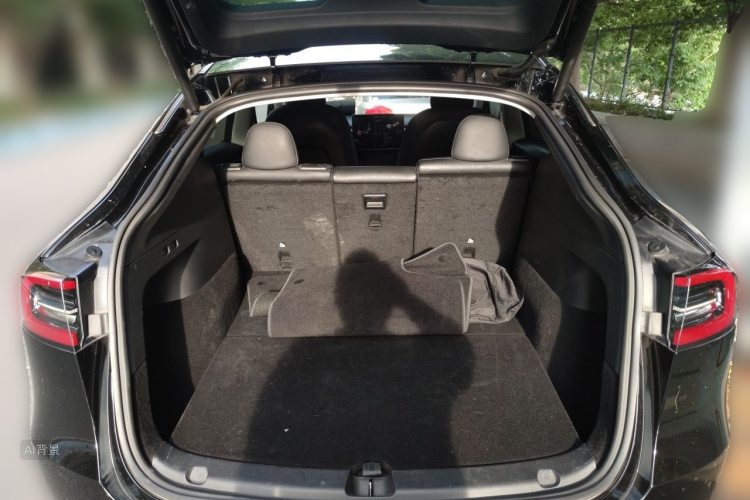 Tesla Model Y 2022 #21 Tesla Model Y 2022 car image #21