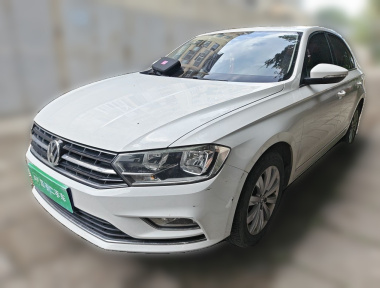 Volkswagen Bora 2016 car image 