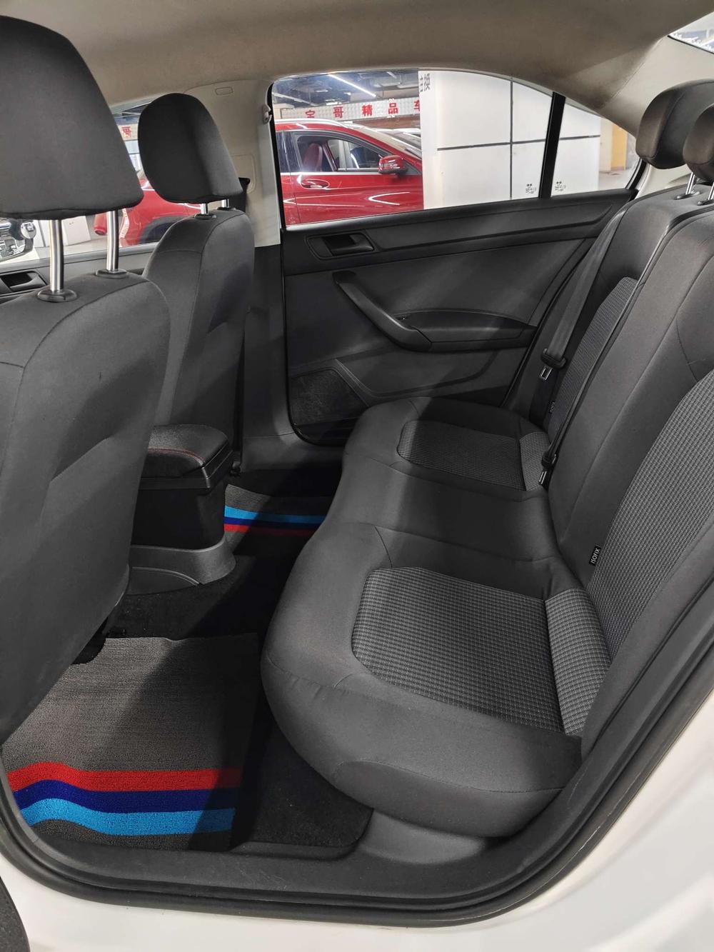 Volkswagen Santana 2021 car image #9