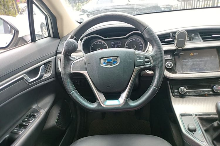 GEELY Emgrand GS 2016 صورة سيارة #11