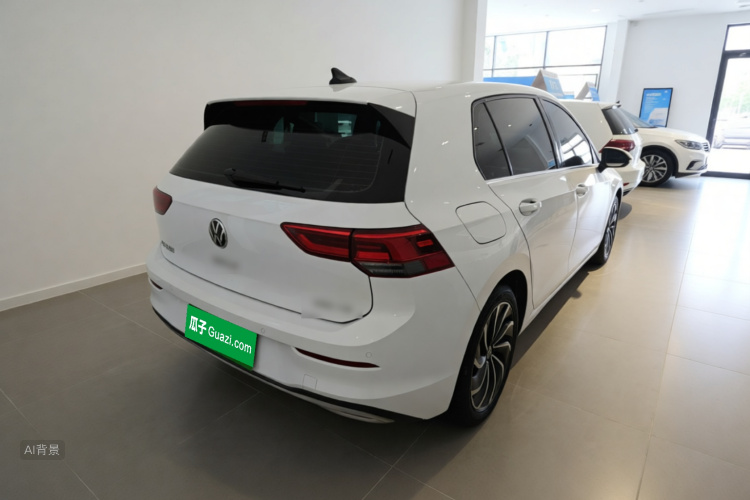 Volkswagen Golf 2024 car image #7