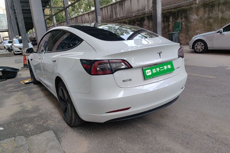 Tesla Model 3 2022 #7 Tesla Model 3 2022 صورة سيارة #7