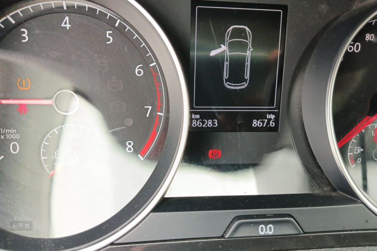 Volkswagen Golf 2020 car image #14