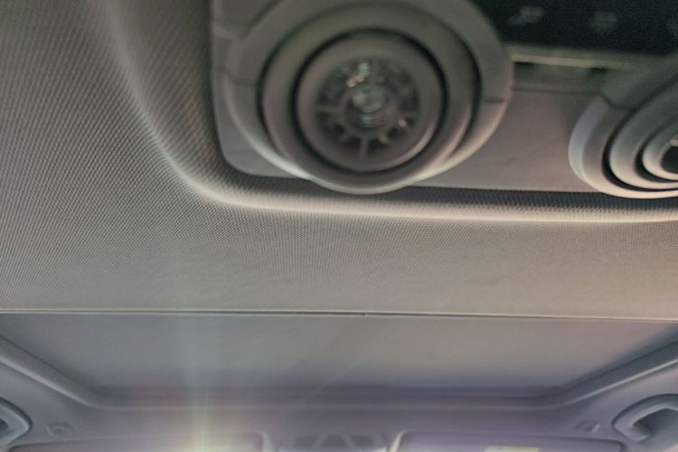 BMW 3 Series 2017 #20 BMW 3 Series 2017 car image #20