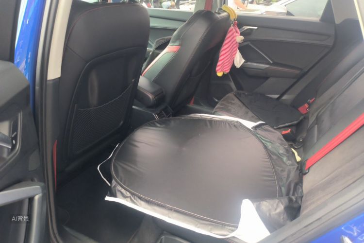 Audi Q3 2019 #19 Audi Q3 2019 car image #19
