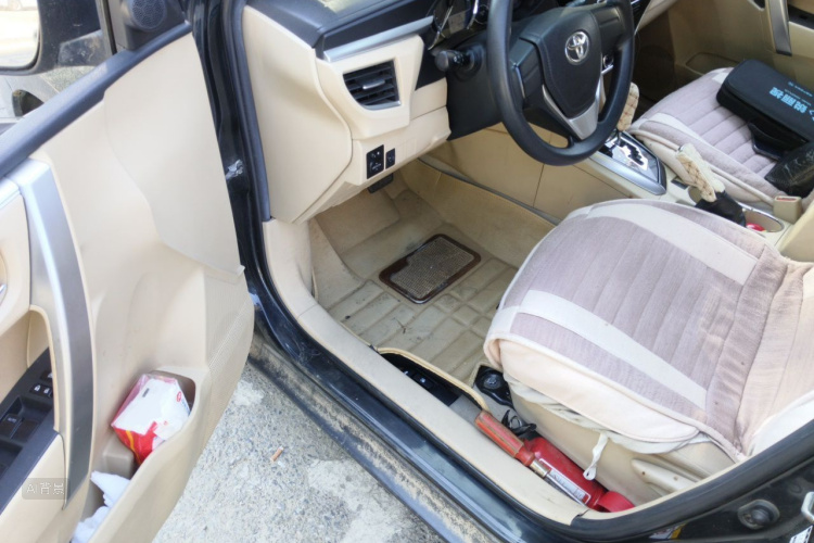 2015 #18 2015 car image #18
