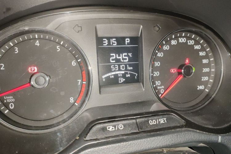Volkswagen Polo 2017 #10 Volkswagen Polo 2017 car image #10