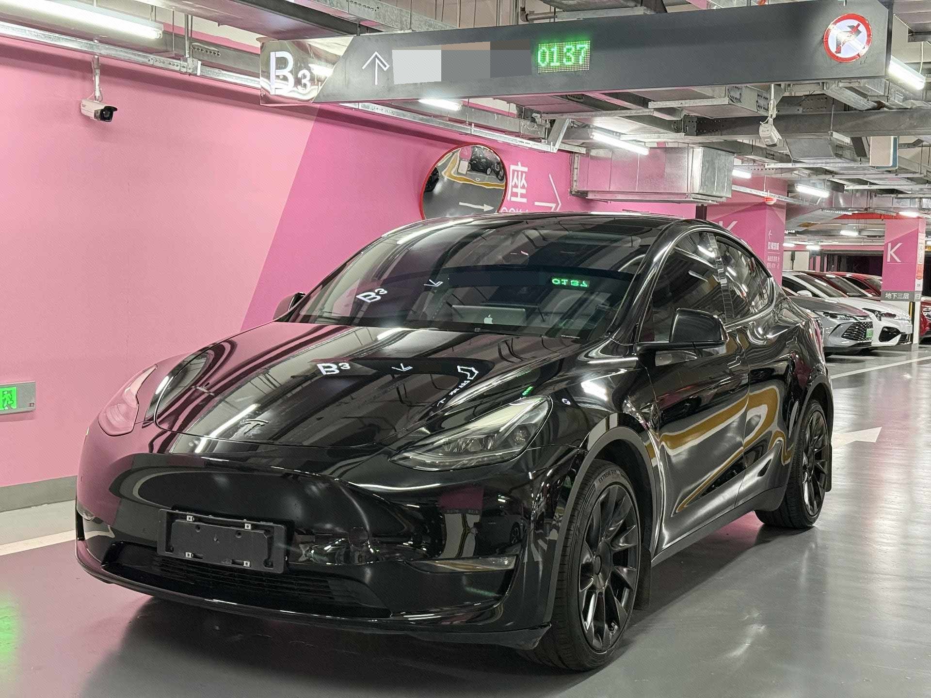 Tesla Model Y 2022 car image 