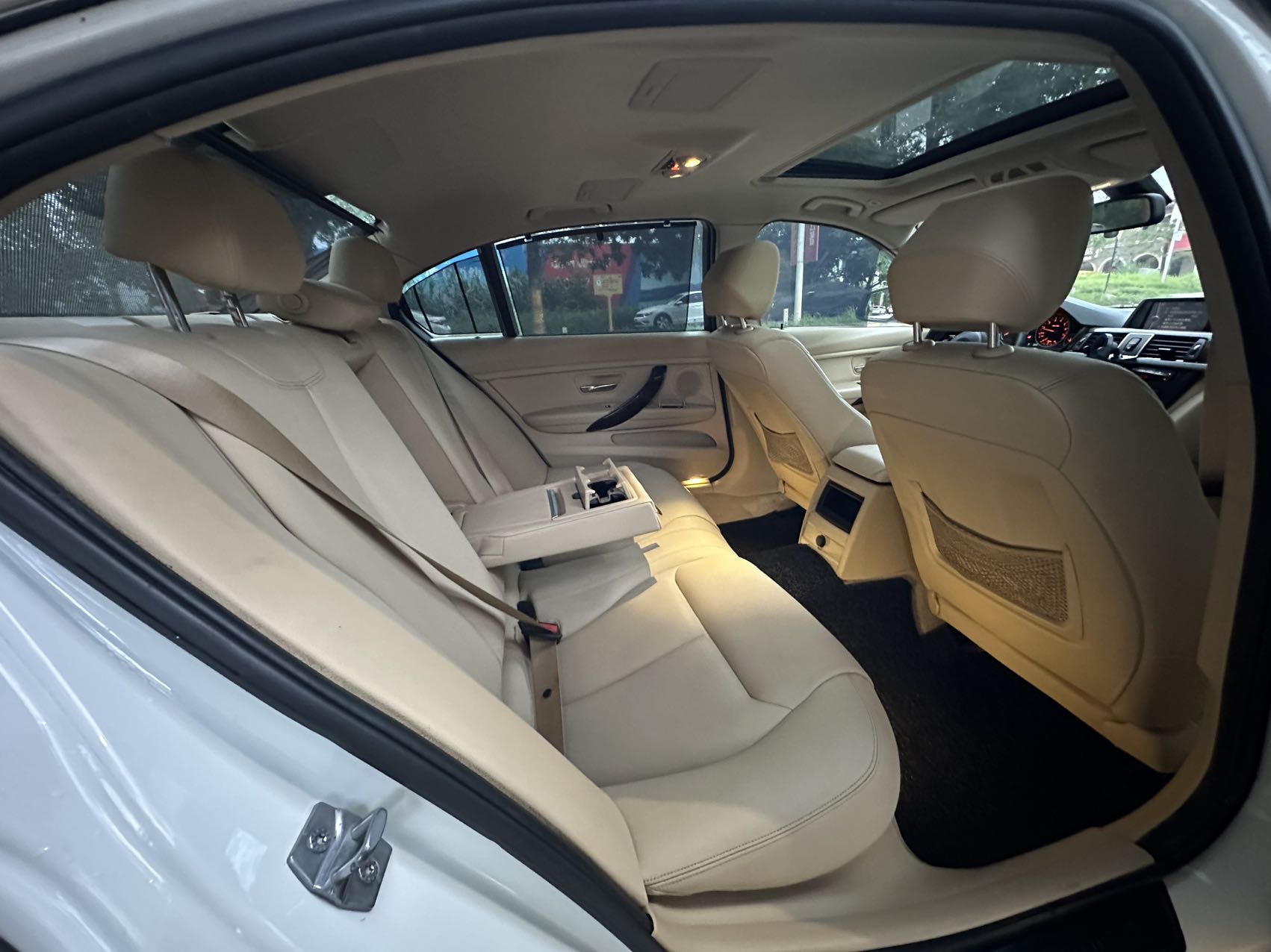 BMW 3 Series 2013 #8 BMW 3 Series 2013 car image #8