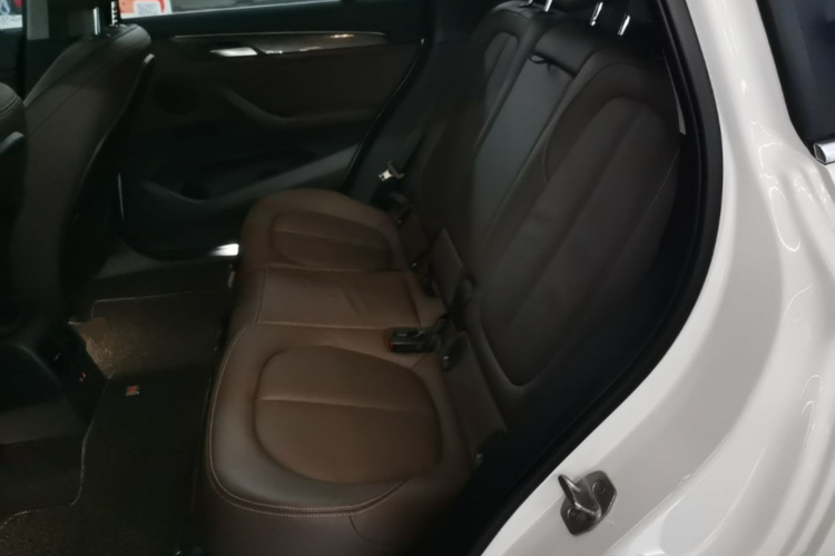 BMW X1 2018 #17 BMW X1 2018 car image #17