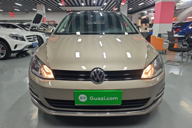 Volkswagen Golf 2015 car image #3