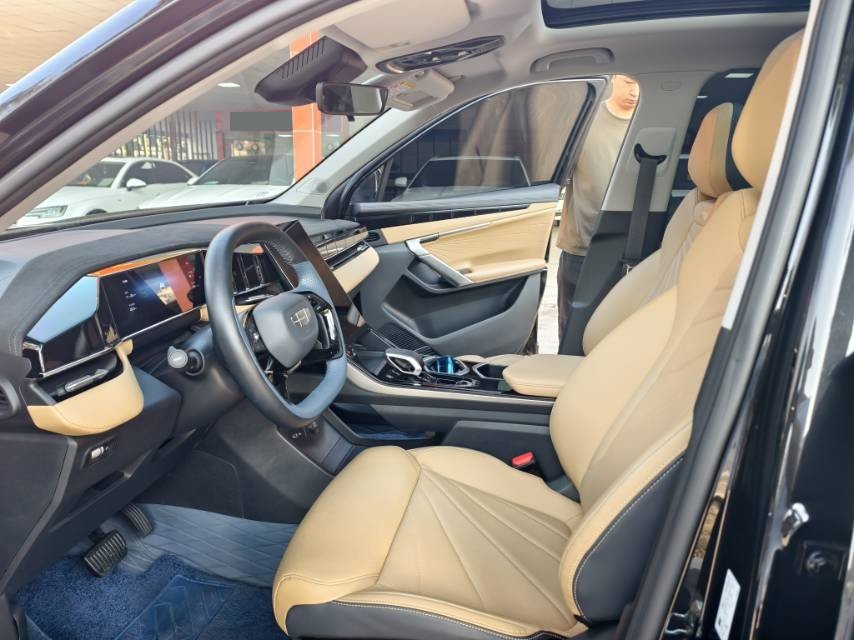 GEELY Boyue L 2023 imagen de coche #4
