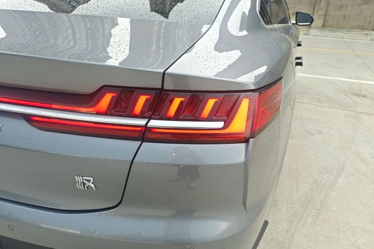 BYD Han 2022 #8 BYD Han 2022 car image #8