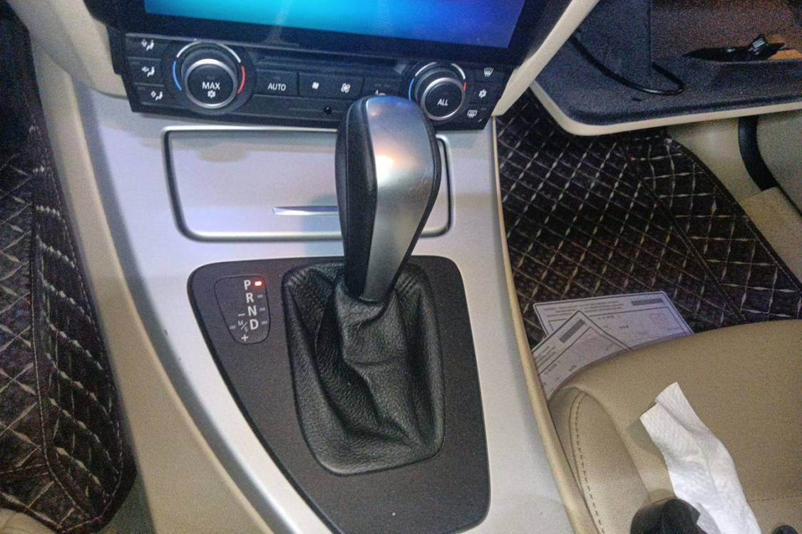 BMW 3 Series 2012 #27 BMW 3 Series 2012 car image #27