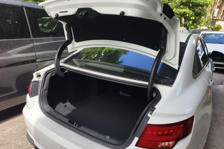GEELY Emgrand GL 2019 #19 GEELY Emgrand GL 2019 car image #19