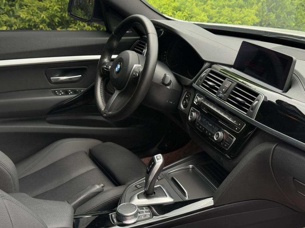 BMW 3 Series GT 2020 #15 BMW 3 Series GT 2020 car image #15