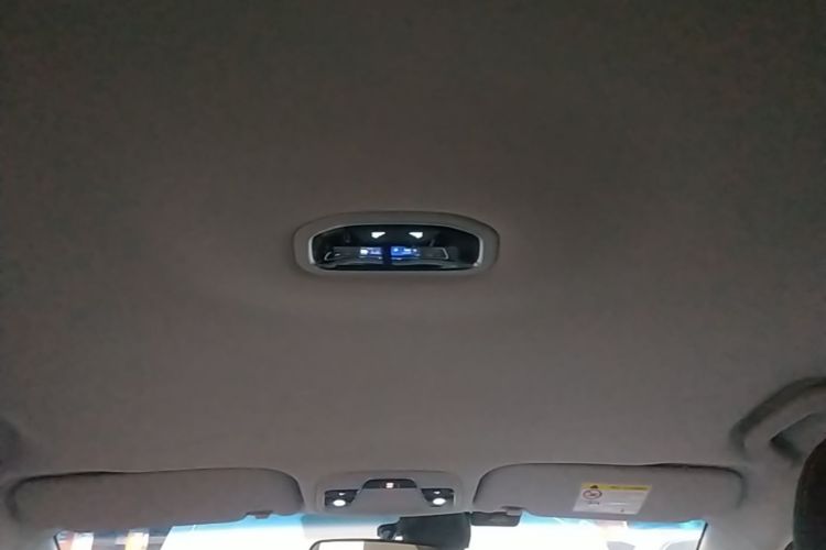 GEELY Emgrand 2019 #18 GEELY Emgrand 2019 car image #18