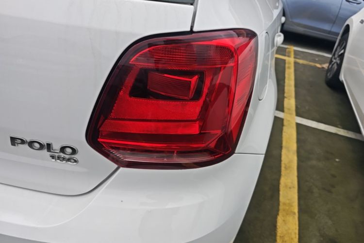 Volkswagen Polo 2019 #8 Volkswagen Polo 2019 car image #8